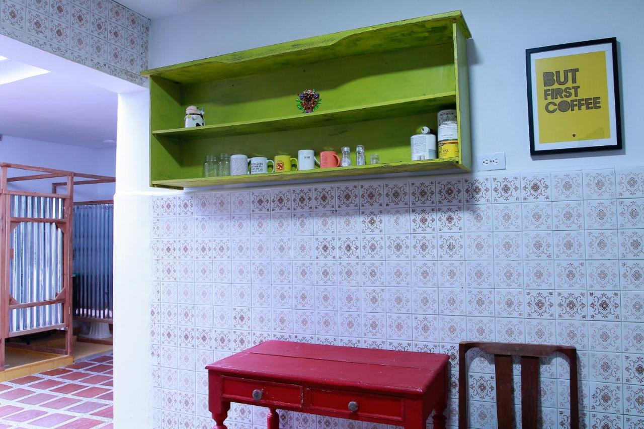 Casa Tuvia Parque Hostel Меделин Екстериор снимка
